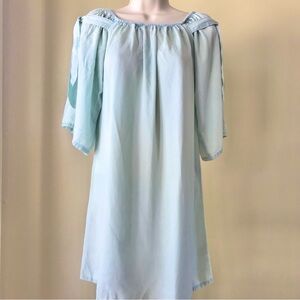 Cupcakes and Cashmere Blue Dora Shift Dress Size S